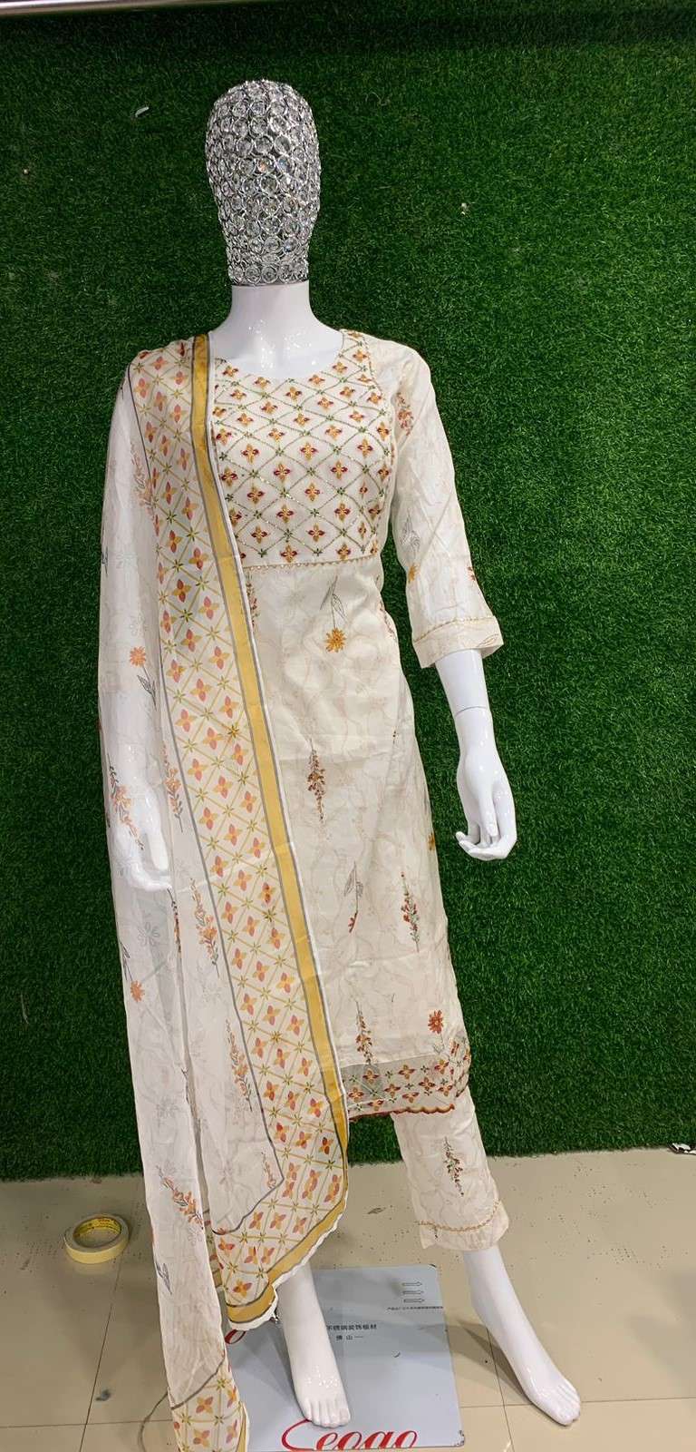 BEMITEX INDIA PRESENTS MULL COTTON WITH HANDWORK BASED WHITE READYMADE 3 PIECE COMBO WHOLESALE SHOP IN SURAT